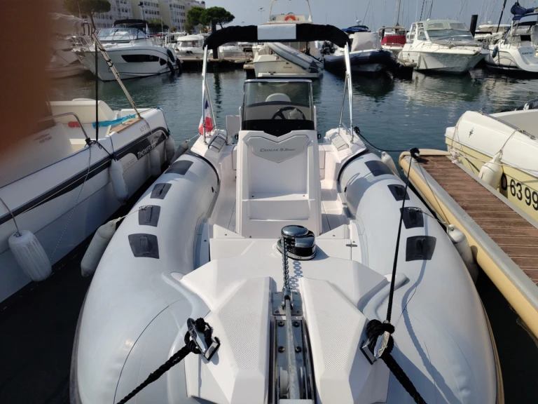 Pronajmout si Ranieri Cayman 19 Sport v Arcachon