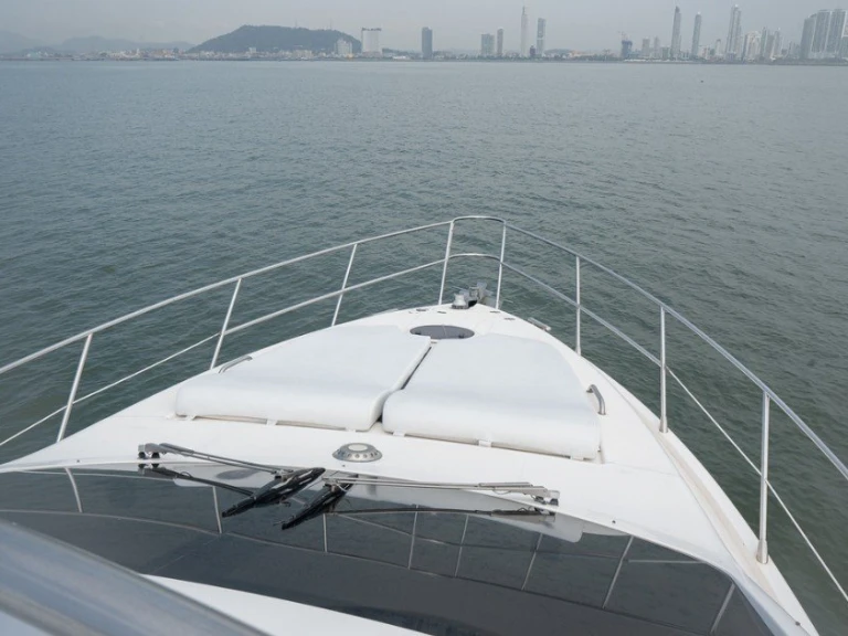 Pronájem lodi Panama City Beach lákavé ceny Azimut 50 Fly