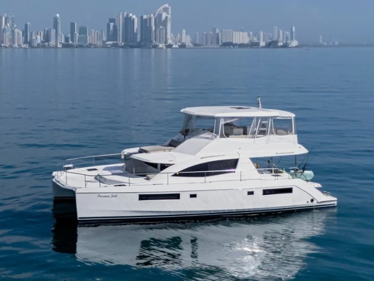 Pronájem lodi Panama City Beach lákavé ceny Leopard 51