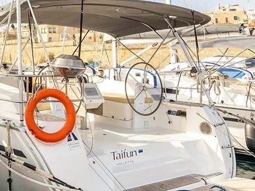 Pronájem jachty v Kalkara -Bavaria Bavaria 46 na Samboatu