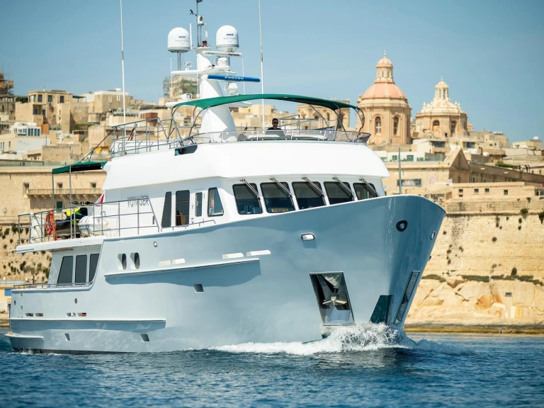 Seaton Yachts VOYAGER 84 jednotlivci a charterové společnosti v Kalkara