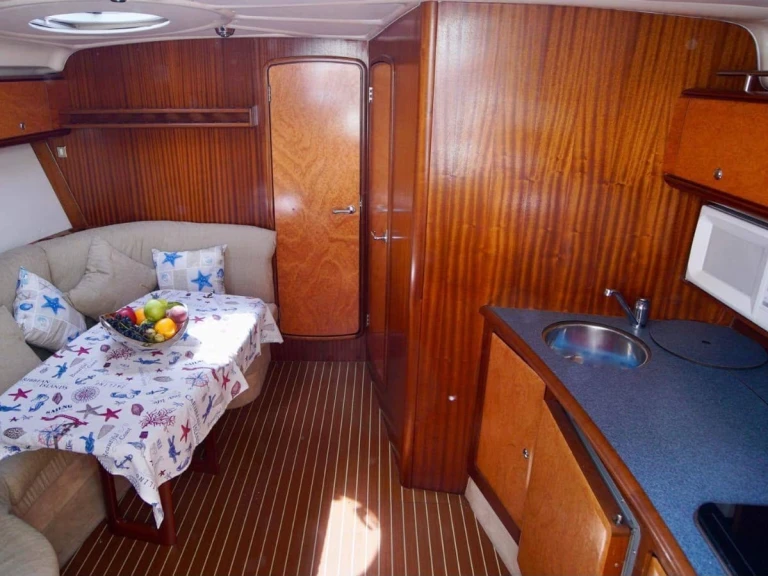 Pronajmout Motorová loď se skipperem či ne Bavaria v Valletta