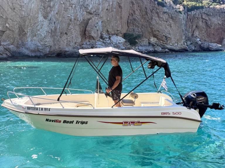 Motorová loď k pronájmu v Heraklion Municipality za nejlepší cenu