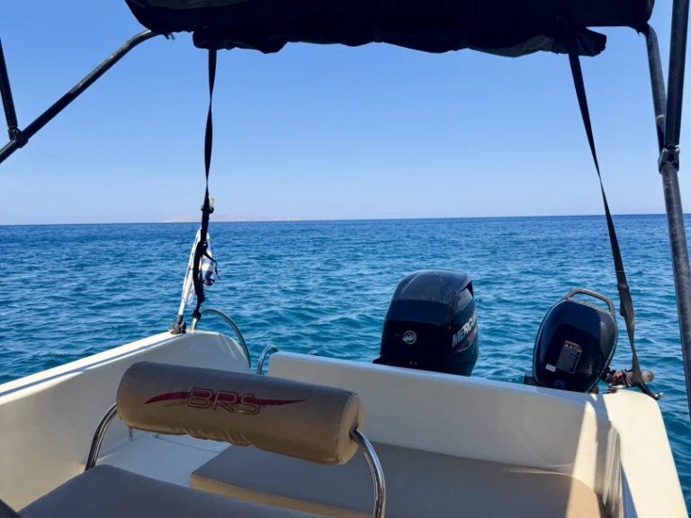 BRS BRS500 jednotlivci a charterové společnosti v Heraklion Municipality