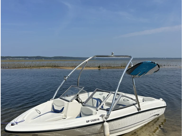Pronajmout si Bayliner Bayliner 175 BR v Biscarrosse