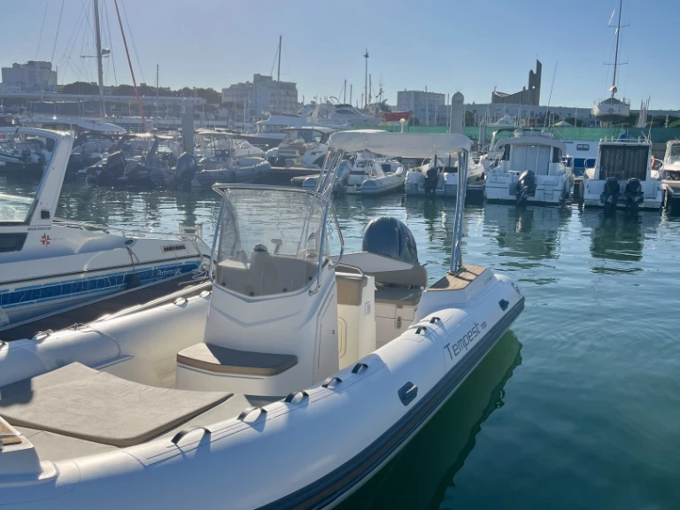 Pronájem jachty v Royan -Capelli Tempest 700 Sun na Samboatu