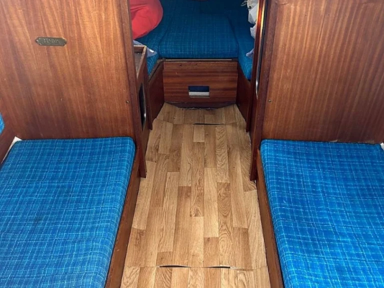 Pronájem Plachetnice Albin s licencí