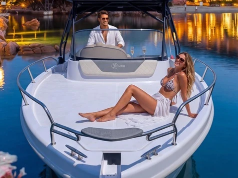 Pronájem jachty v Itálie -Saver Saver 750 Cabin  na Samboatu