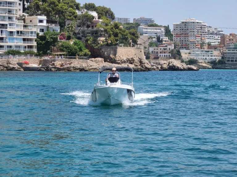 Pronajmout Motorová loď se skipperem či ne Trimarchi v Palma de Mallorca