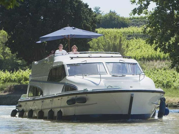 Pronajmout si Le Boat Mystique v Saint-Gilles du Gard
