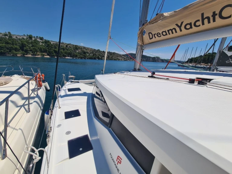 Pronájem lodi Fountaine Pajot Lucia 40 v Zaton na Samboatu