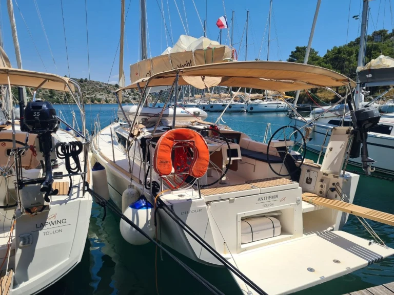 Pronájem Plachetnice v Zaton -Dufour Dufour 360 Grand Large