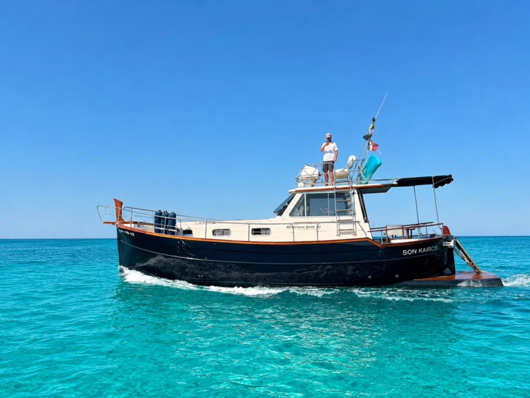 Menorquin-Yachts Menorquin Yachts 120 jednotlivci a charterové společnosti v Mahon