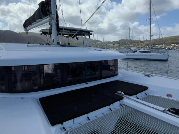 Pronájem lodi Le Marin lákavé ceny Lagoon 42