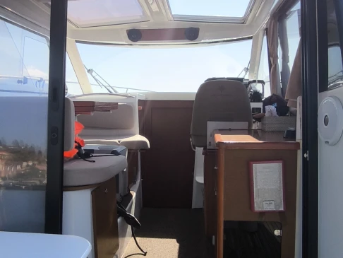 Pronájem Motorová loď v Villefranche-sur-Mer -Bénéteau Merry Fisher 1095