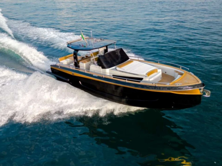 Pronájem lodi Allure 12 Classic v Marina Botafoch na Samboatu