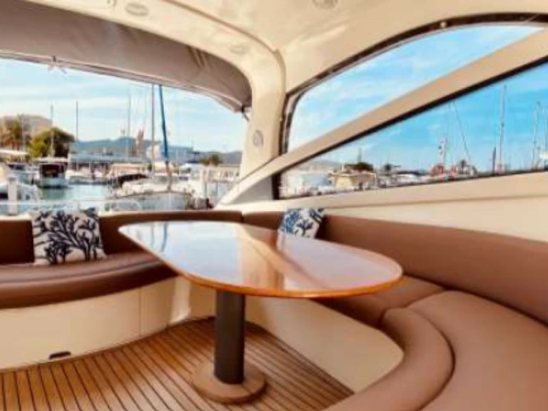 Pronájem lodi Marina Ibiza lákavé ceny Baia Aqua 54