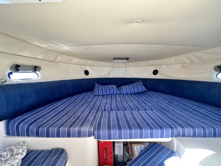 Fiart Fiart 27 Sport jednotlivci a charterové společnosti v Beaulieu-sur-Mer