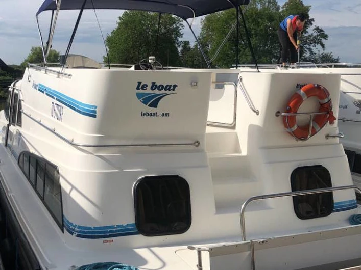 Pronajmout si Le Boat Mystique v Trèbes