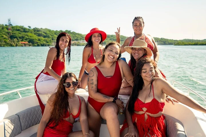 Katamarán k pronájmu v Bahía de Cartagena de Indias za nejlepší cenu