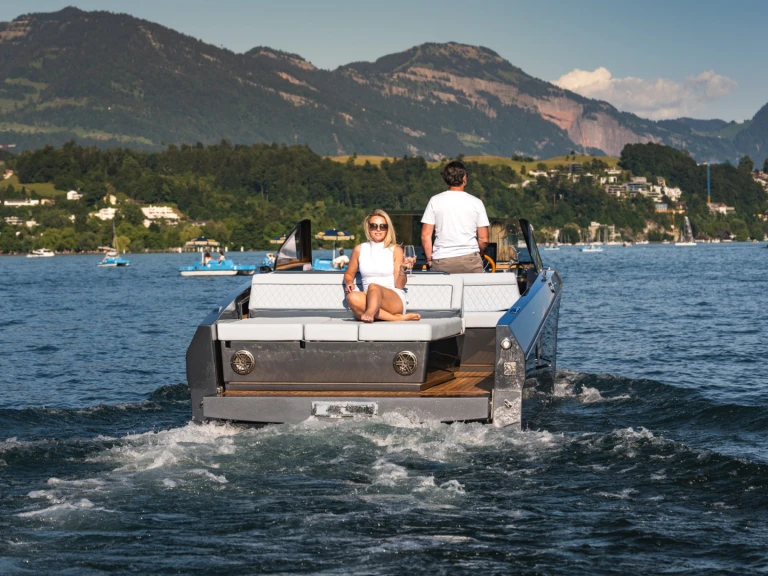Pronájem Motorová loď GANZ Boats s licencí