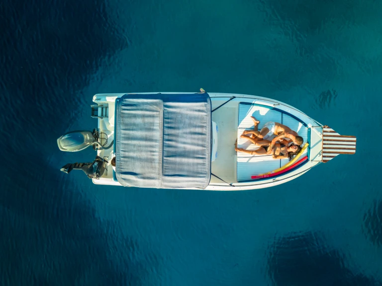 Pronájem lodi Arkos open 597 v Alcudia na Samboatu