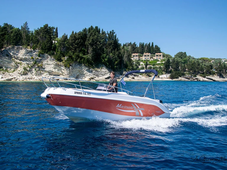 Pronajmout si Marinello Eden 590 v Gáïos