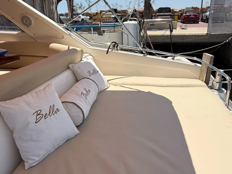 Pronajmout si Sunseeker Moustique 42 v Torrevieja