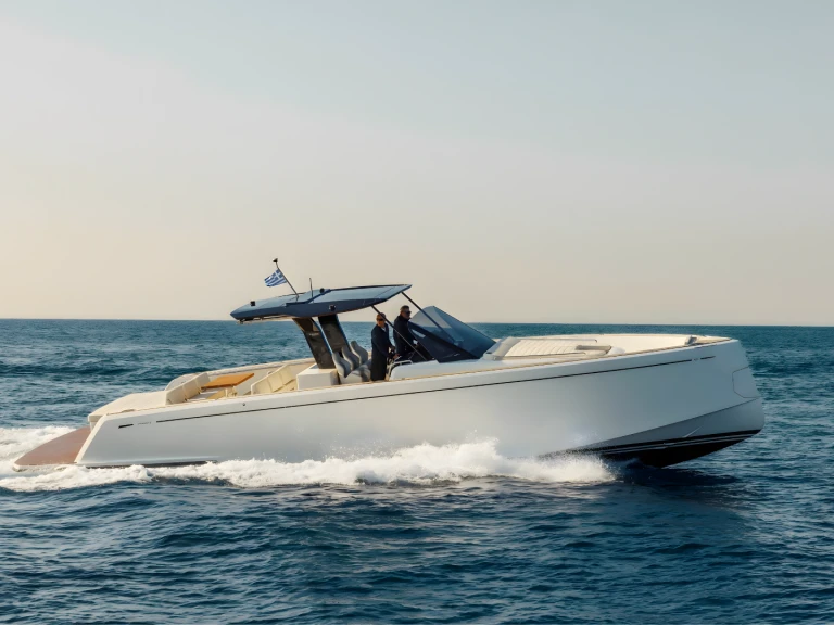 Pronajmout si Pardo Yachts Pardo 43 v Pórto Chéli