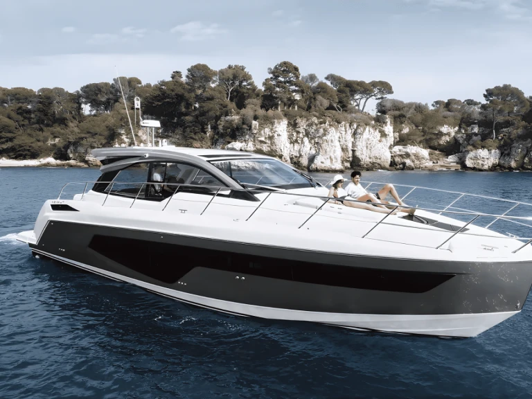 Pronajmout si Azimut Azimut 51 v Palaio Faliro