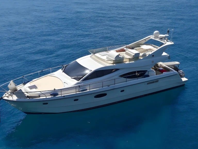 Ferretti Ferretti 550 jednotlivci a charterové společnosti v Paros (ostrov)
