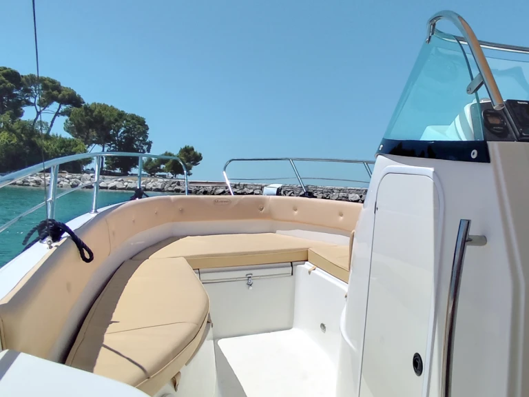 Pronajmout si Marinello Eden 26 Open v Poreč