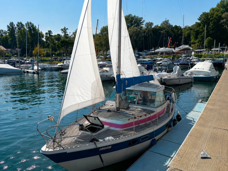 Pronájem lodi winga Marine Winga 87 Winga 87 v Lisanza na Samboatu
