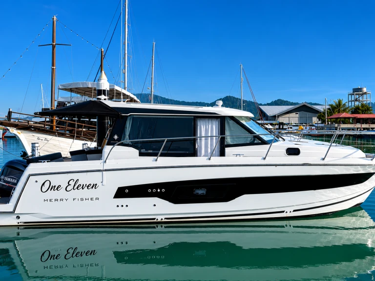 Pronajmout si Jeanneau Merry Fisher 1095 v Langkawi