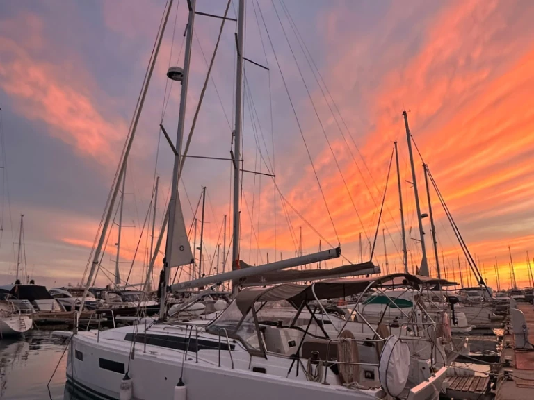 Pronájem jachty v Marina deportiva de Menorca -Jeanneau Sun oddysey 350 na Samboatu