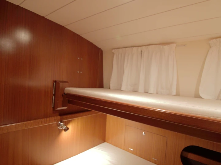 Menorquin-Yachts Menorquin Yachts 150 Fly jednotlivci a charterové společnosti v Mahon