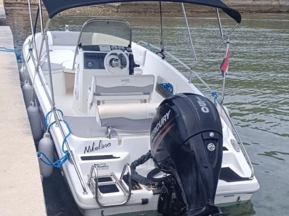 Pronájem lodi Orizzonti Calipso 20 v Supetarska Draga na Samboatu