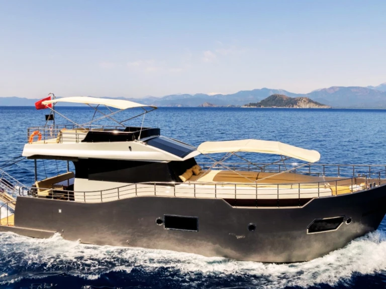 Pronájem lodi Custom Made Custom made v Göcek  na Samboatu