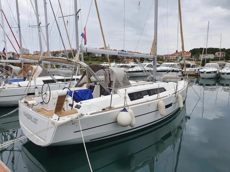 Pronájem jachty v Kos -Dufour Dufour 382 Grand Large na Samboatu