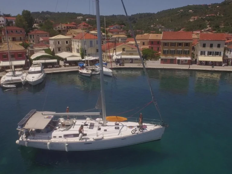 Pronájem lodi Paleros lákavé ceny Oceanis 54