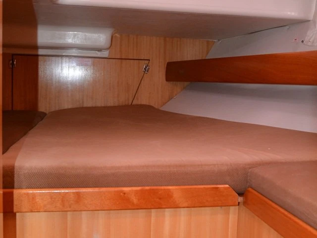 Pronájem lodi Bavaria Cruiser 46 v Ávdira na Samboatu
