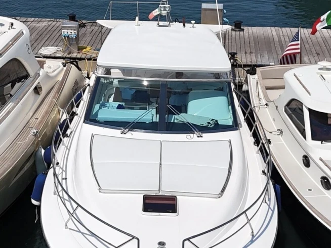 Pronájem jachty v Porto Rotondo -Uniesse 42 open na Samboatu