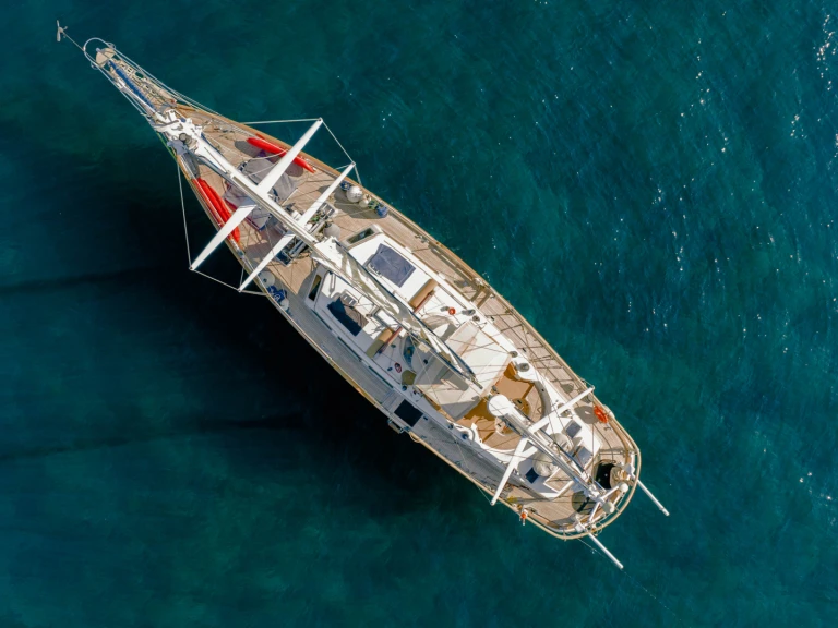 Pronájem lodi Ta Chiao Scorpio 72 v Hyeres na Samboatu