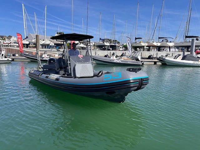 Pronájem Polotuhá loď v La Trinité-sur-Mer -Highfield Patrol 660