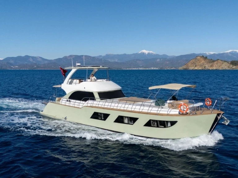 Pronájem lodi Custom Made Custom made v Göcek  na Samboatu