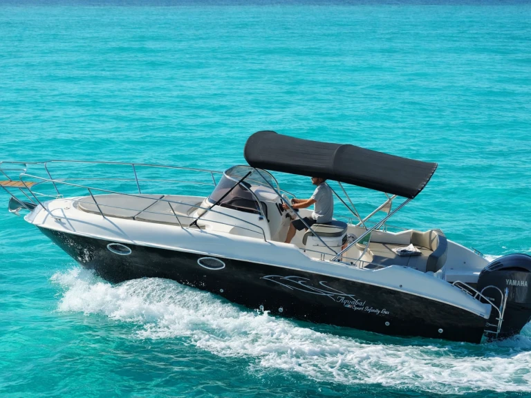 Pronájem Motorová loď Pacific Craft s licencí