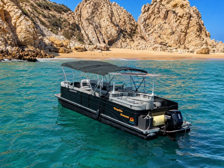 Pronajmout si Custom Made custom v Cabo San Lucas