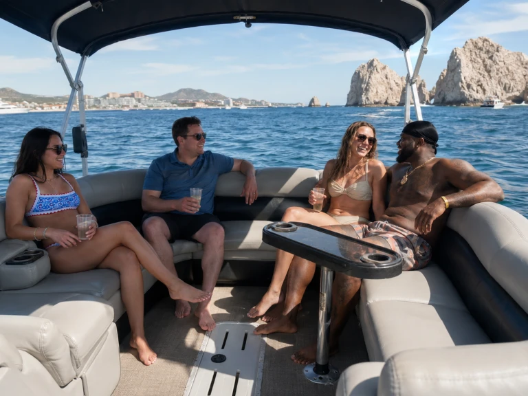 Pronajmout Motorová loď se skipperem či ne Custom Made v Cabo San Lucas