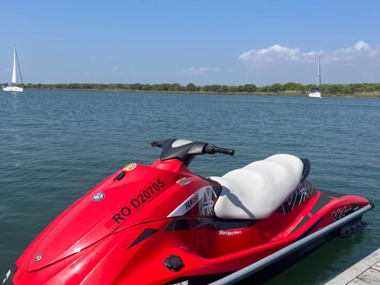 Pronájem Vodní skútr Yamaha s licencí
