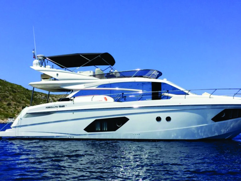 Pronajmout Motorová loď se skipperem či ne Absolute Yachts v Ibiza Town